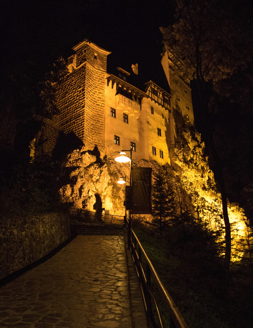 https://www.transylvania.nordic.ro/files/pages/449_Dracula_Footsteps.jpg