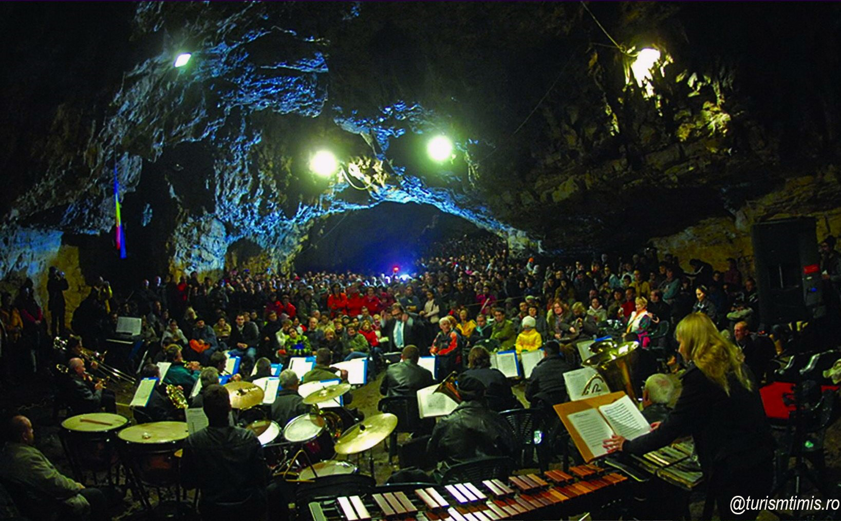 Wilderness and ancient heritage - Poiana Rusca Masiff. Day trip from Timisoara